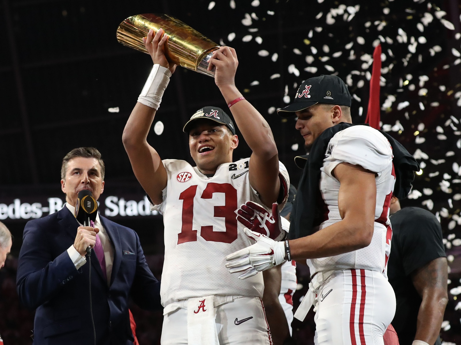 How Tua Tagovailoa Stepped Up, Dropped Back, and Saved Alabama